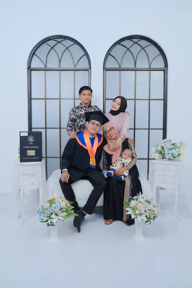 Ilham Dhiya Ilham Dhiya